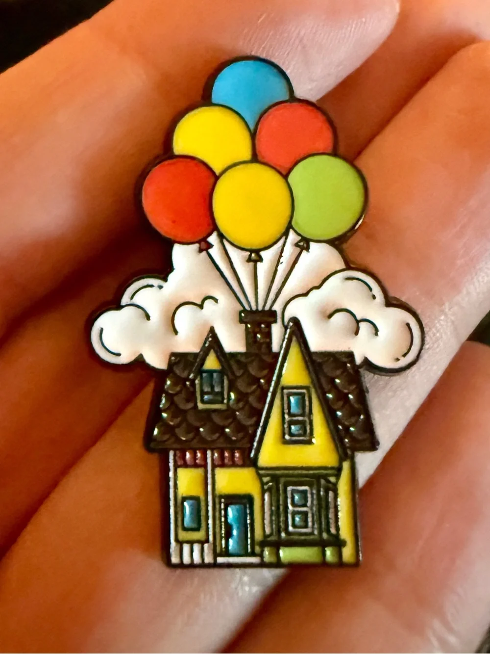 UP! Floating Ballon House Pixar Disney Movie Metal Hat Lapel Jacket Tie Pin NEW